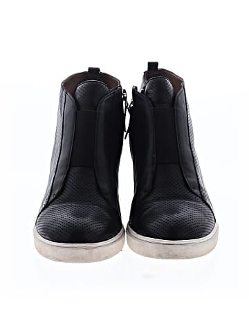 Linea Paolo Ankle Boots (view 2)