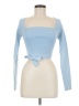 Le Lis Blue Pullover Sweater Size M - photo 1