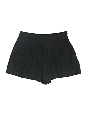 Elle Shorts (view 1)