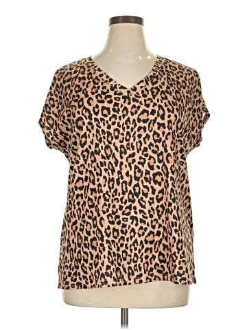 Sampeel Short Sleeve T-Shirt (view 1)