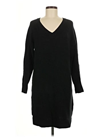 Old Navy Casual Dress (view 1)