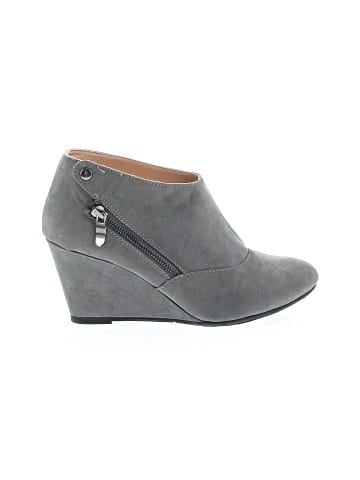 CL by Laundry Wedges (view 1)
