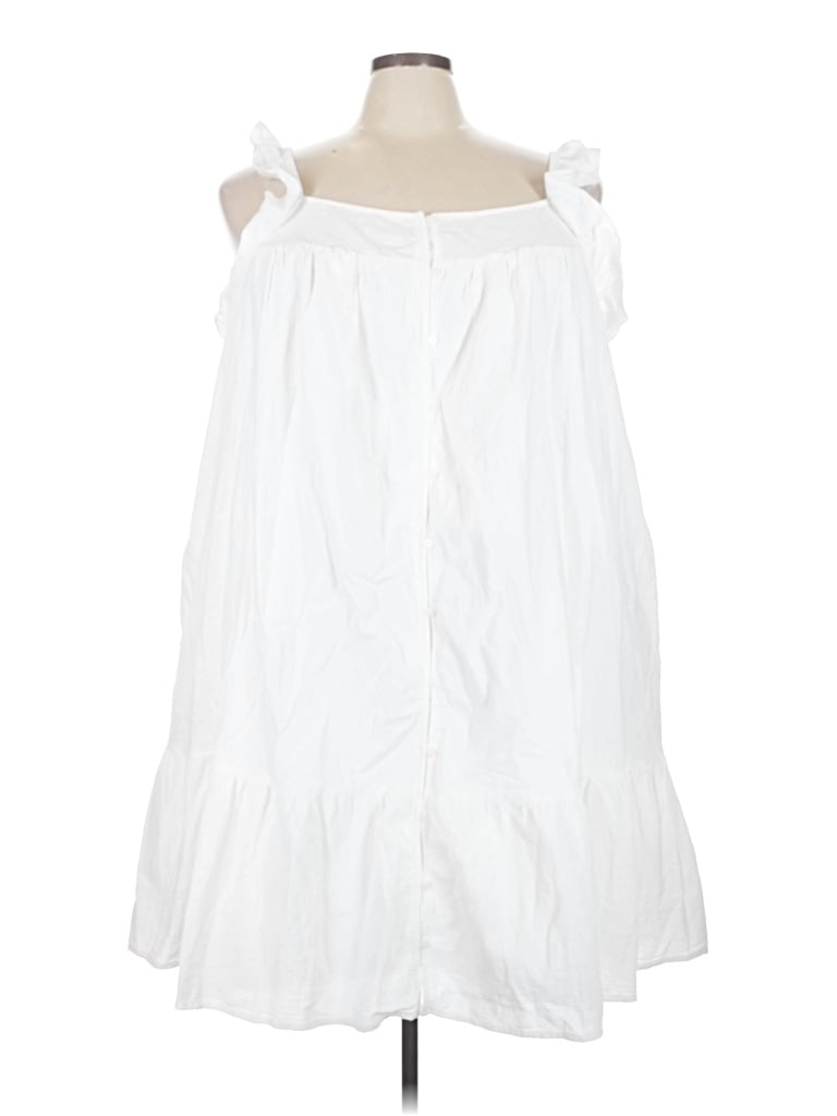 Pre-owned Universal Thread Casual Dress In White
