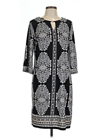 Sandra Darren Casual Dress (view 1)