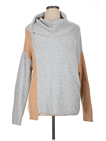 retrology Turtleneck Sweater (view 1)
