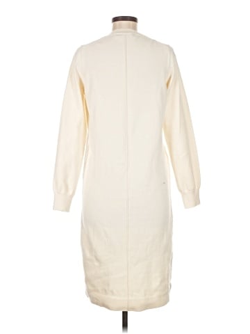 boa. Casual Dress (view 2)