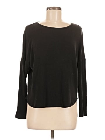 Laila Jayde Pullover Sweater (view 1)