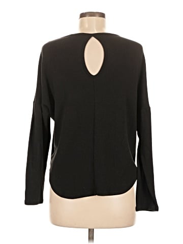 Laila Jayde Pullover Sweater (view 2)