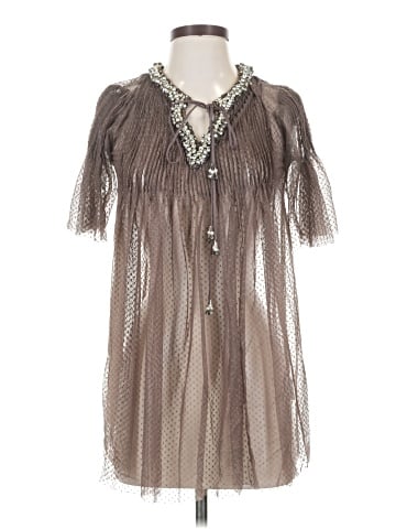 Hemant & Nandita Short Sleeve Blouse (view 1)