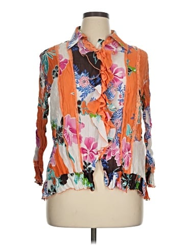 Essentials by Milano 3/4 Sleeve Blouse (view 1)