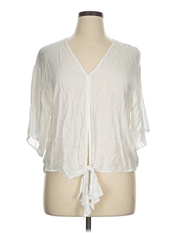 Elan 3/4 Sleeve Blouse (view 1)