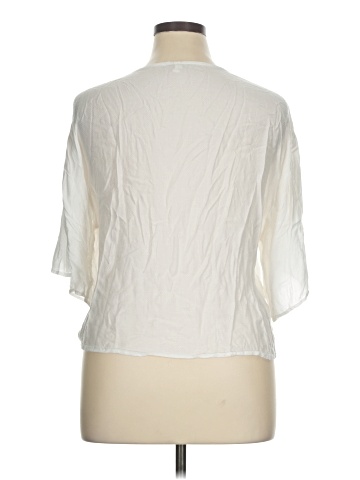 Elan 3/4 Sleeve Blouse (view 2)