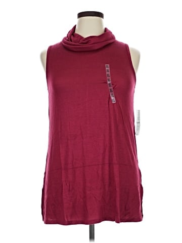 Signature Studio Sleeveless Top (view 1)