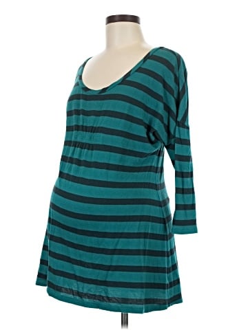 Old Navy - Maternity 3/4 Sleeve Top (view 1)
