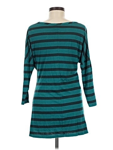 Old Navy - Maternity 3/4 Sleeve Top (view 2)