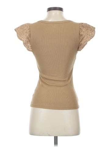 Gap Short Sleeve Top (view 2)