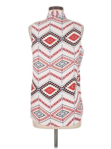 Antilia Femme Sleeveless Button-Down Shirt (view 2)
