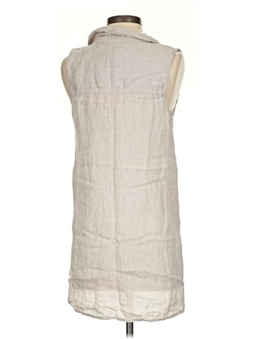 Tahari Sleeveless Button-Down Shirt (view 2)
