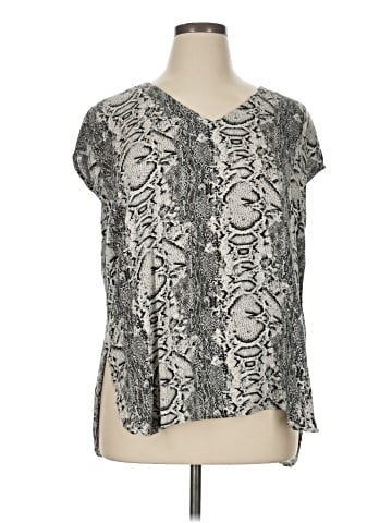 Tribal Short Sleeve Top (view 1)
