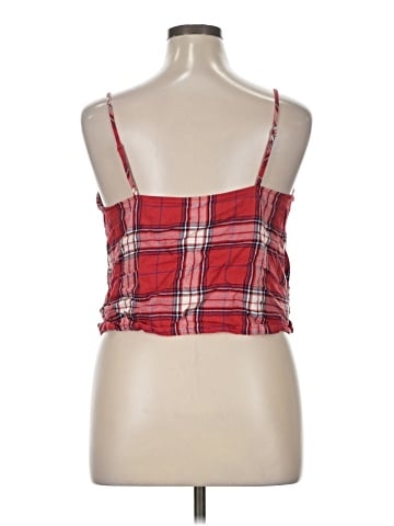 colsie Sleeveless Top (view 2)