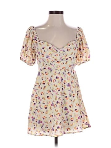 Beginning Boutique Casual Dress (view 1)