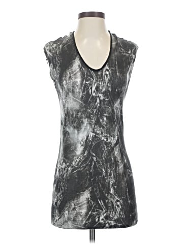 Helmut Lang Sleeveless T-Shirt (view 1)