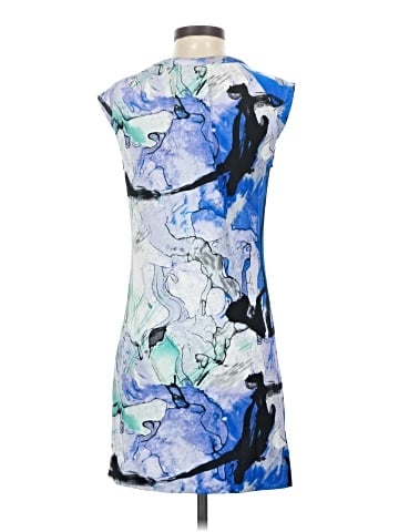 Leifsdottir Casual Dress (view 2)