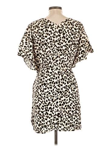 Old Navy Casual Dress (view 2)