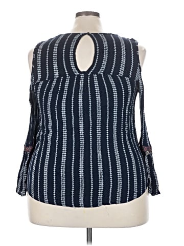 Extra Touch 3/4 Sleeve Top (view 2)