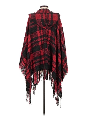Simply Noelle Poncho (view 2)