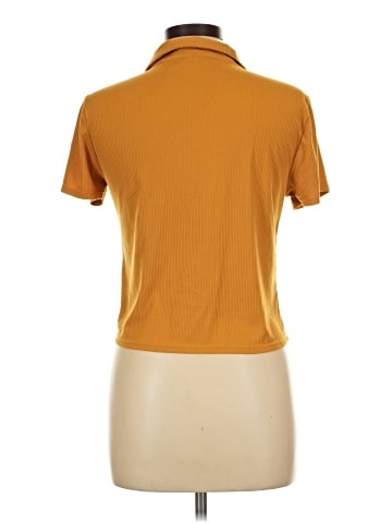 No Boundaries Short Sleeve Top (view 2)