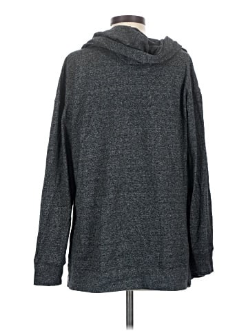 Simply Noelle Poncho (view 2)