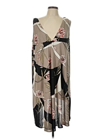 Nieves Lavi Casual Dress (view 1)