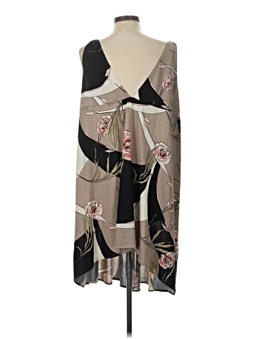 Nieves Lavi Casual Dress (view 2)