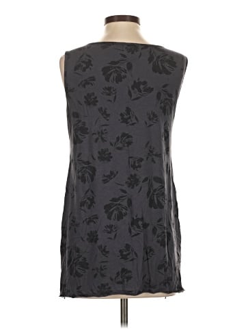 t.la Sleeveless T-Shirt (view 2)