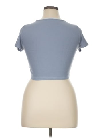 Aeropostale Short Sleeve T-Shirt (view 2)