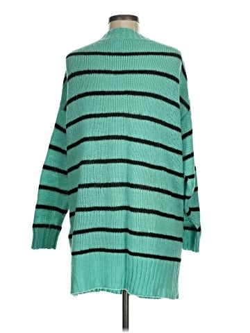 Lularoe Cardigan (view 2)