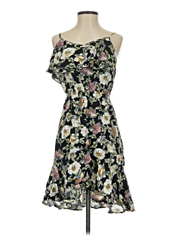 Xhilaration Cocktail Dress (view 1)
