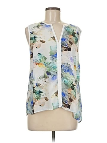 Kenar Sleeveless Blouse (view 1)