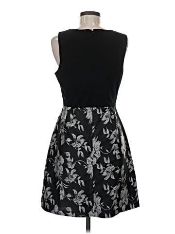 Hutch Cocktail Dress (view 2)