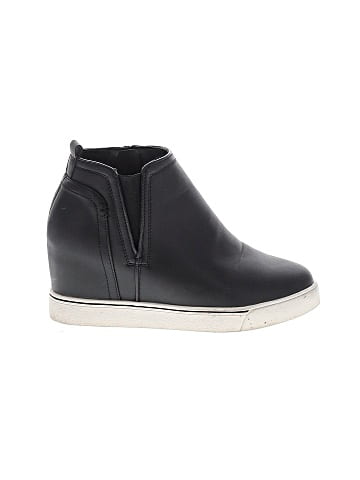 Sugar Sneakers (view 1)