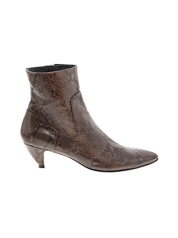 Vince. Ankle Boots (view 1)