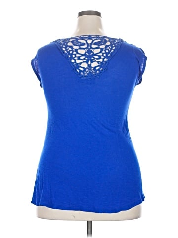 Eye Candy Short Sleeve Top (view 2)