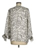 Vince Camuto 100% Polyester Silver Long Sleeve Blouse Size M - photo 2