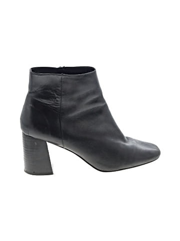 Bella Vita Ankle Boots (view 1)