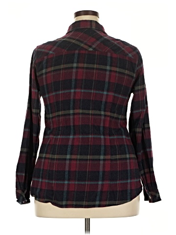 Legendary Whitetails Long Sleeve Button-Down Shirt (view 2)