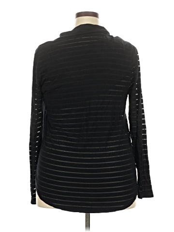 Chelsea & Theodore Pullover Sweater (view 2)