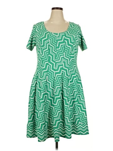 Signature by Robbie Bee Casual Dress (view 1)
