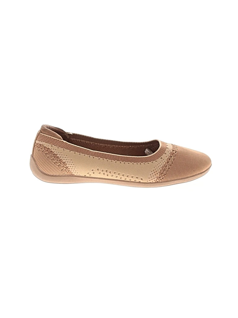 Dearfoams Flats In Brown