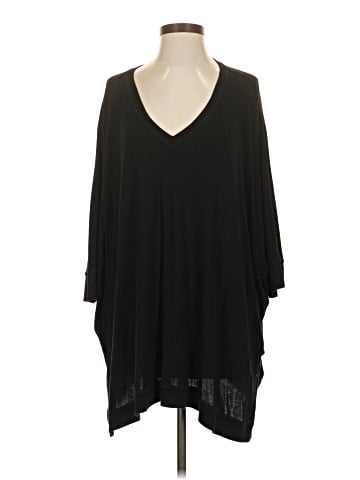 Bordeaux Poncho (view 1)